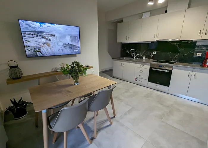 All Seasons Luxury Apartments
