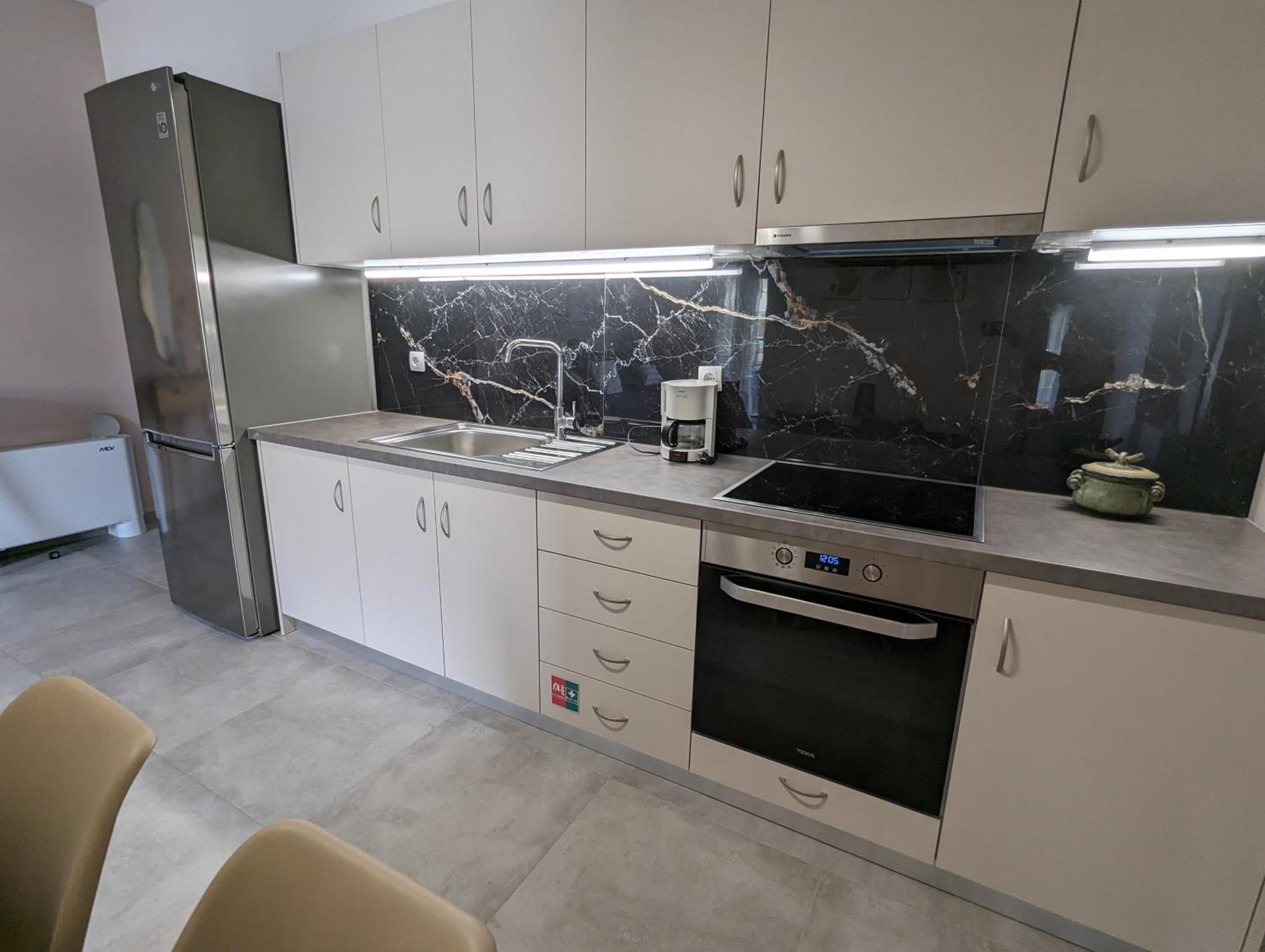 Apartment Seasons Luxury