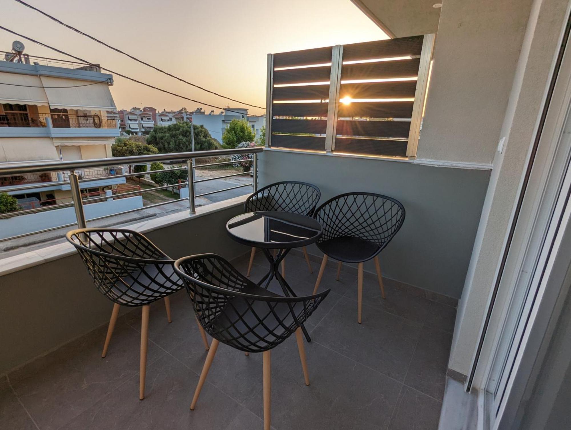Seasons Luxury Apartment *